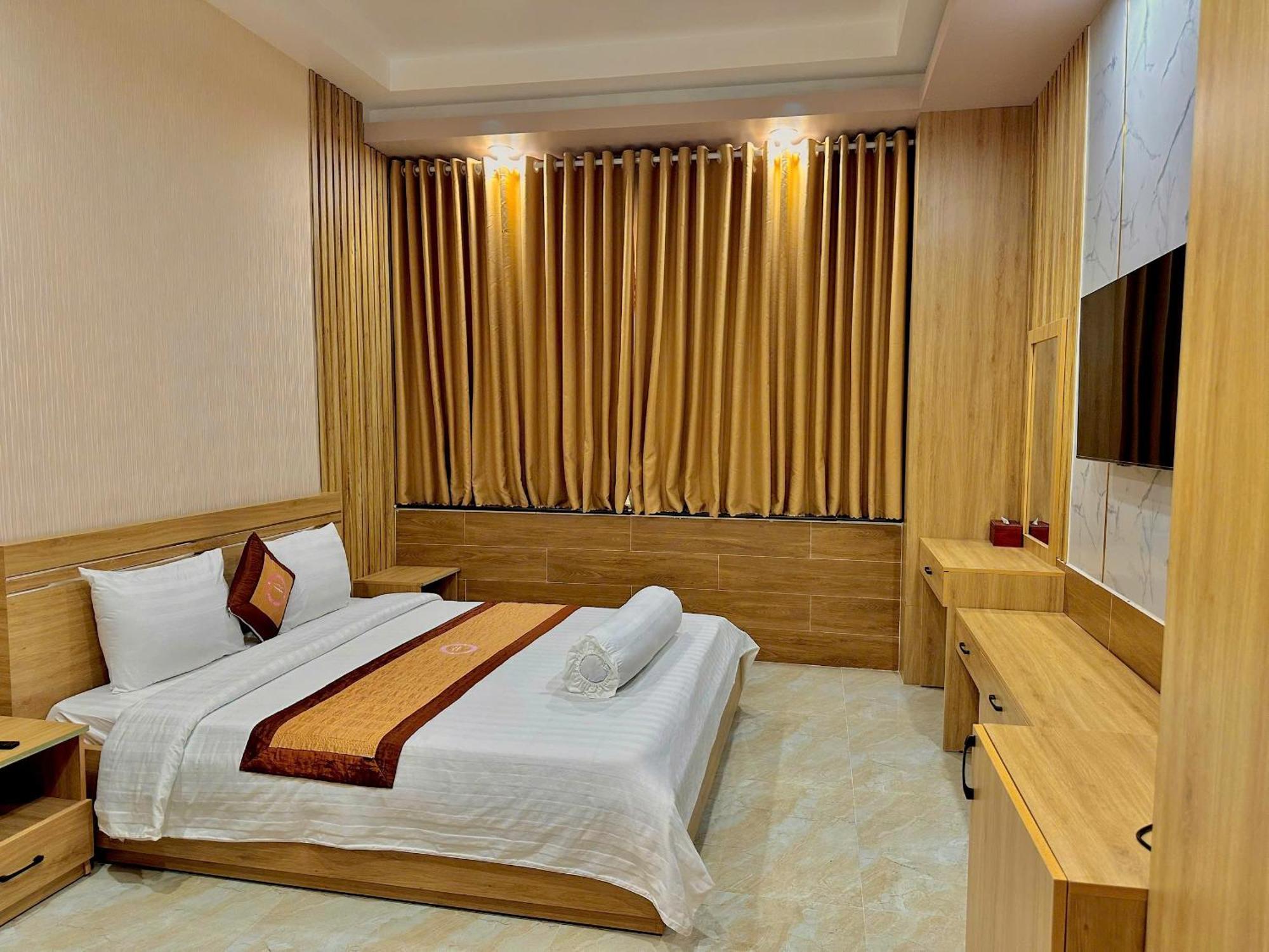 Phuc Hung 2 Hotel Rạch Giá Kültér fotó