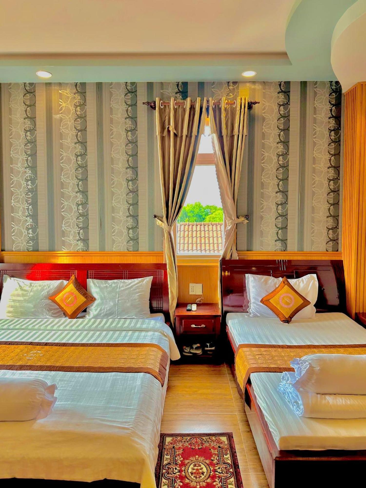 Phuc Hung 2 Hotel Rạch Giá Kültér fotó