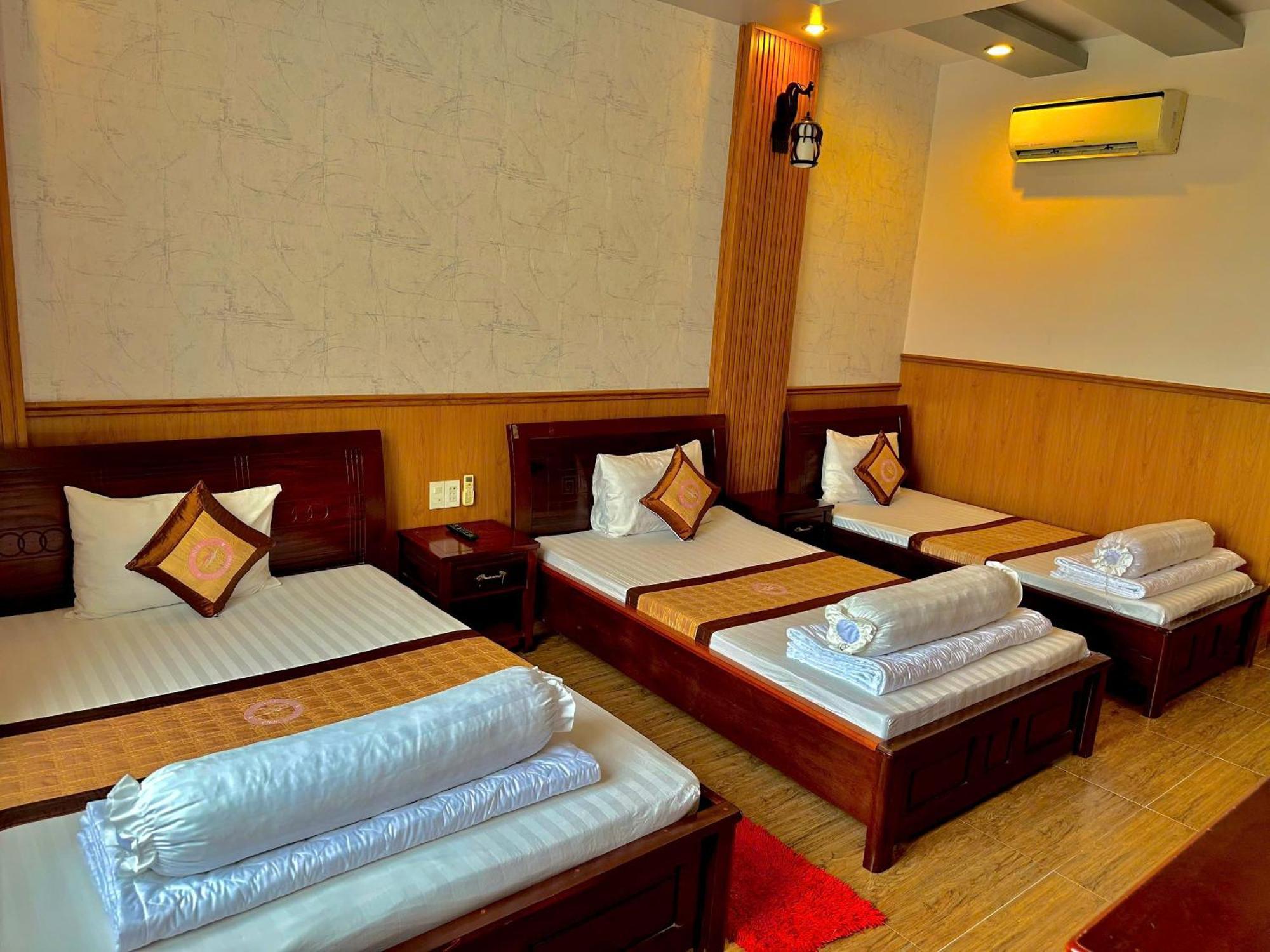 Phuc Hung 2 Hotel Rạch Giá Kültér fotó