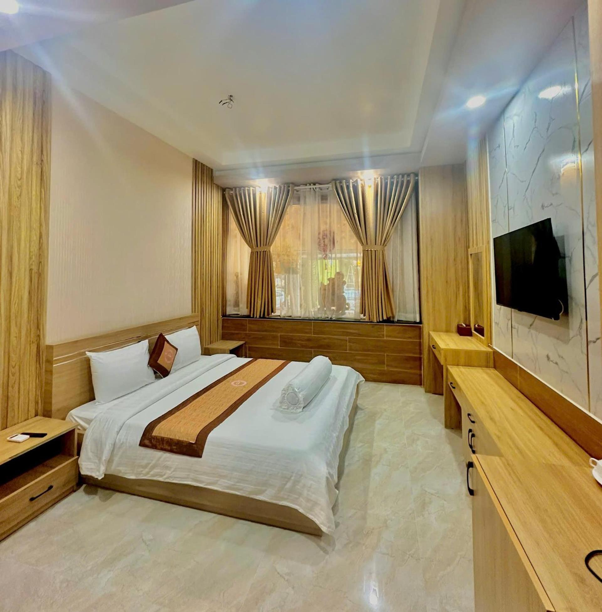 Phuc Hung 2 Hotel Rạch Giá Kültér fotó