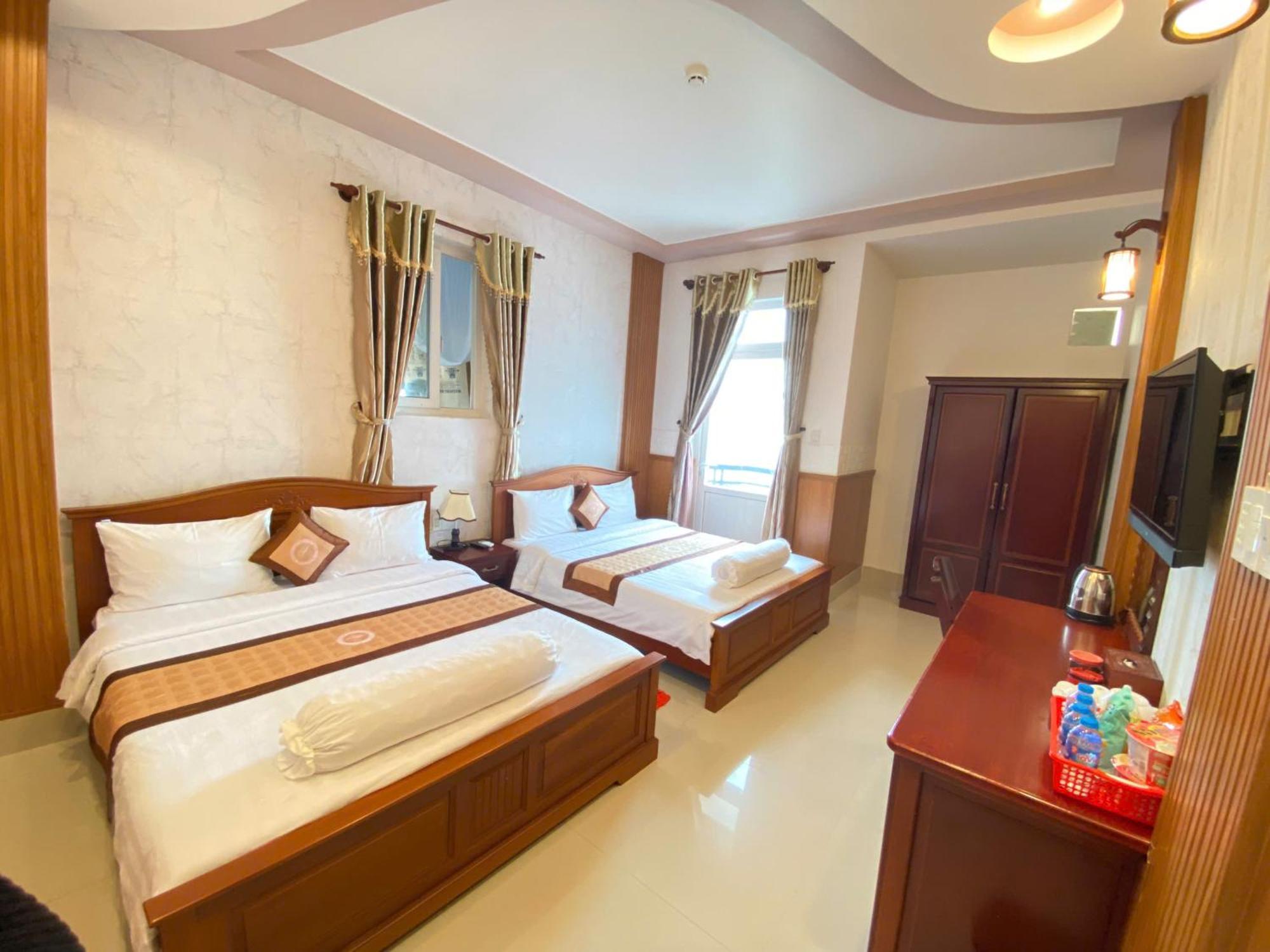 Phuc Hung 2 Hotel Rạch Giá Kültér fotó